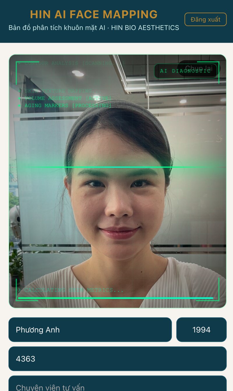 Màn hình quét khuôn mặt HIN AI Face Mapping — bước đầu tiên của buổi khám